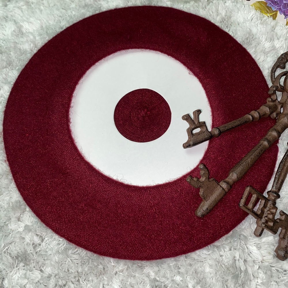 NWT Burgundy French Classic Beret - Picture 3 of 3